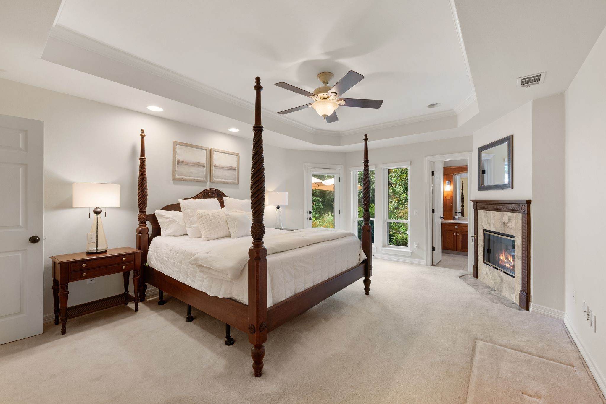 909 Dogwood Court