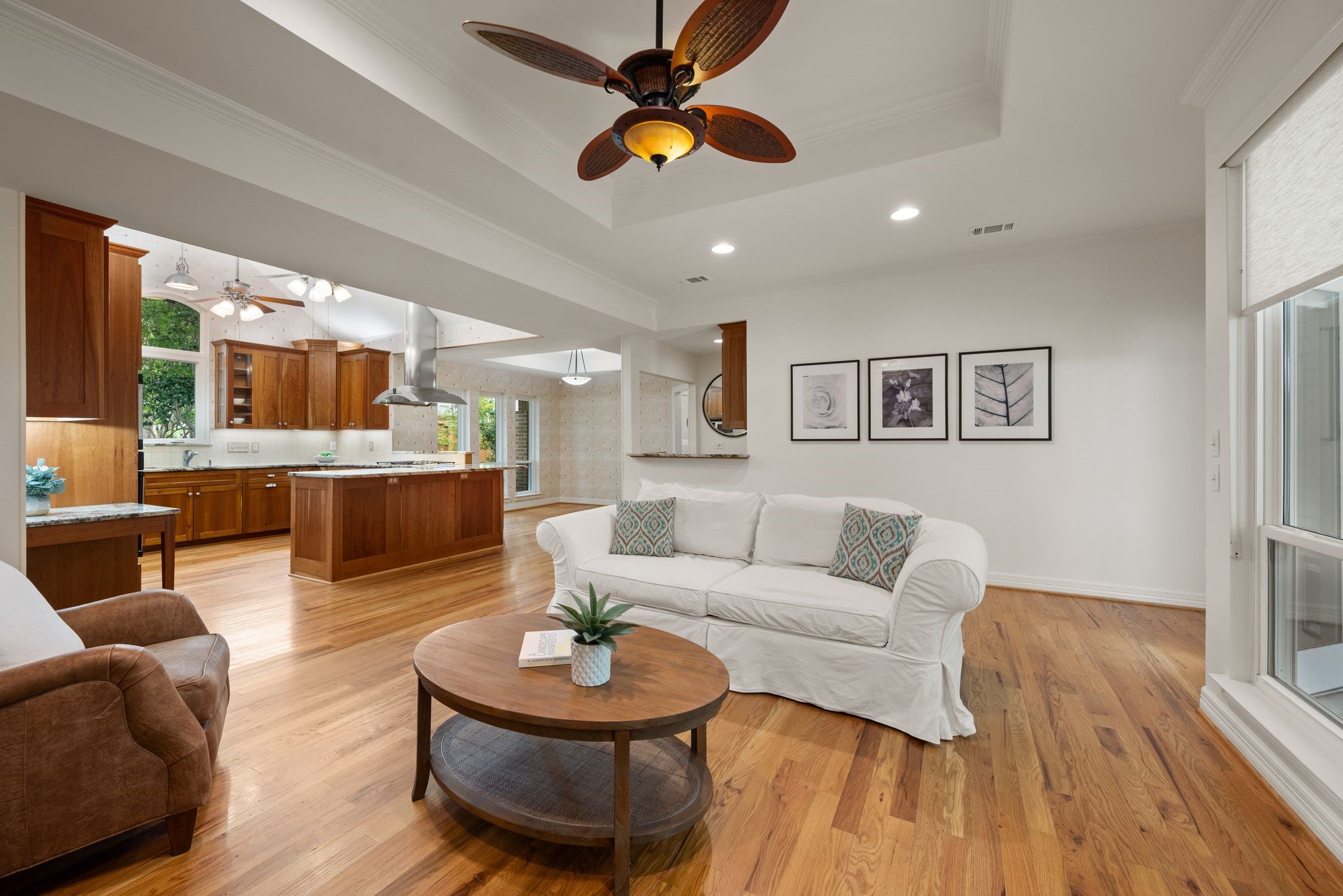 909 Dogwood Court