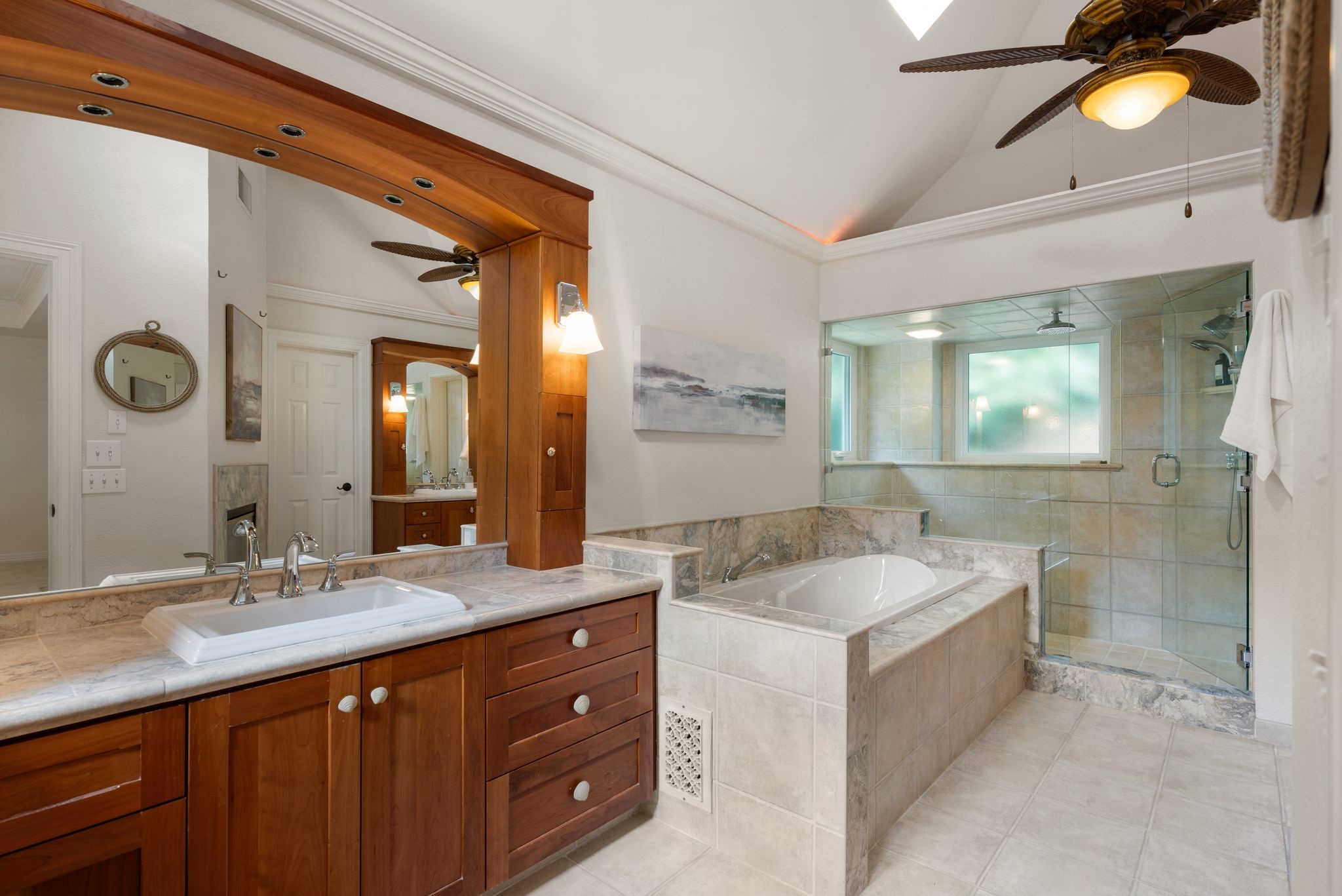 909 Dogwood Court