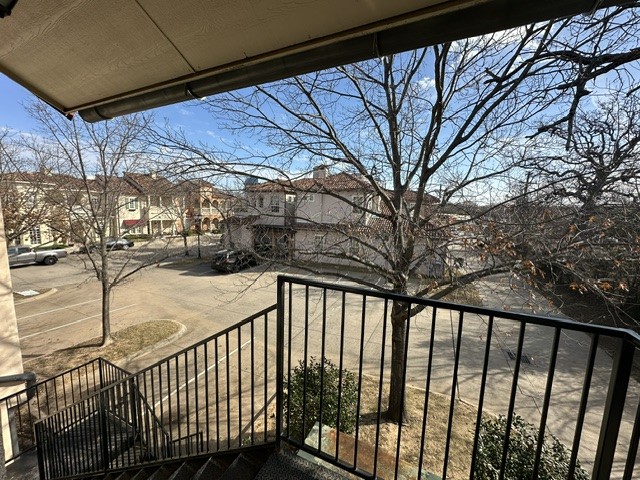 51 Piazza Lane
