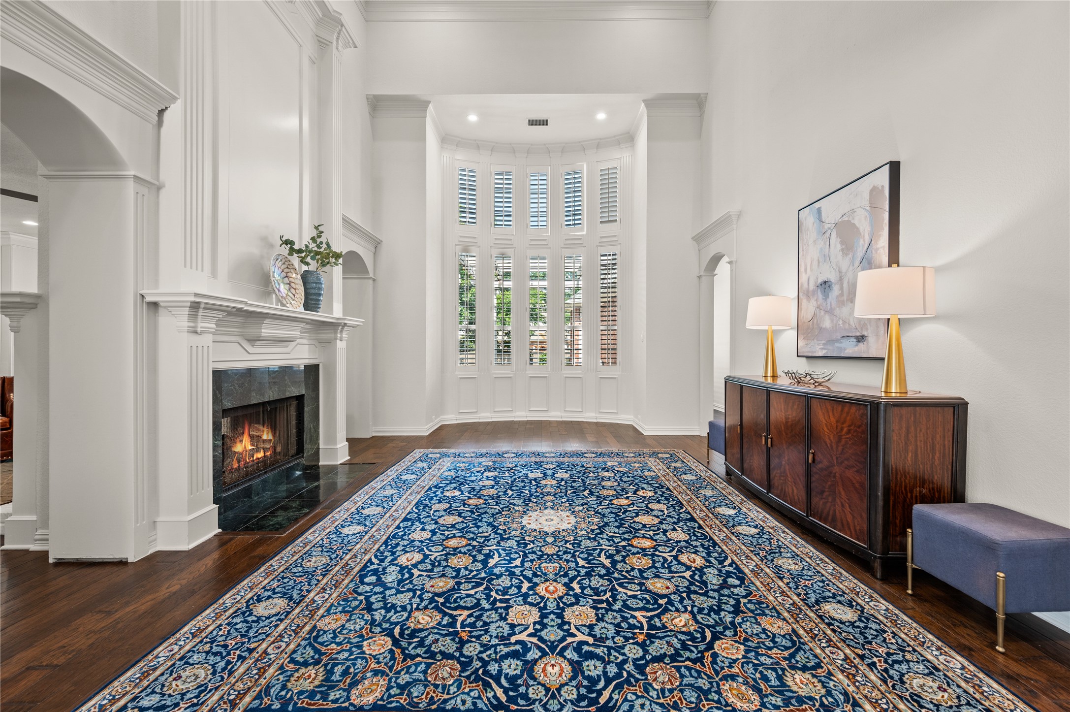 1135 Highland Oaks Drive