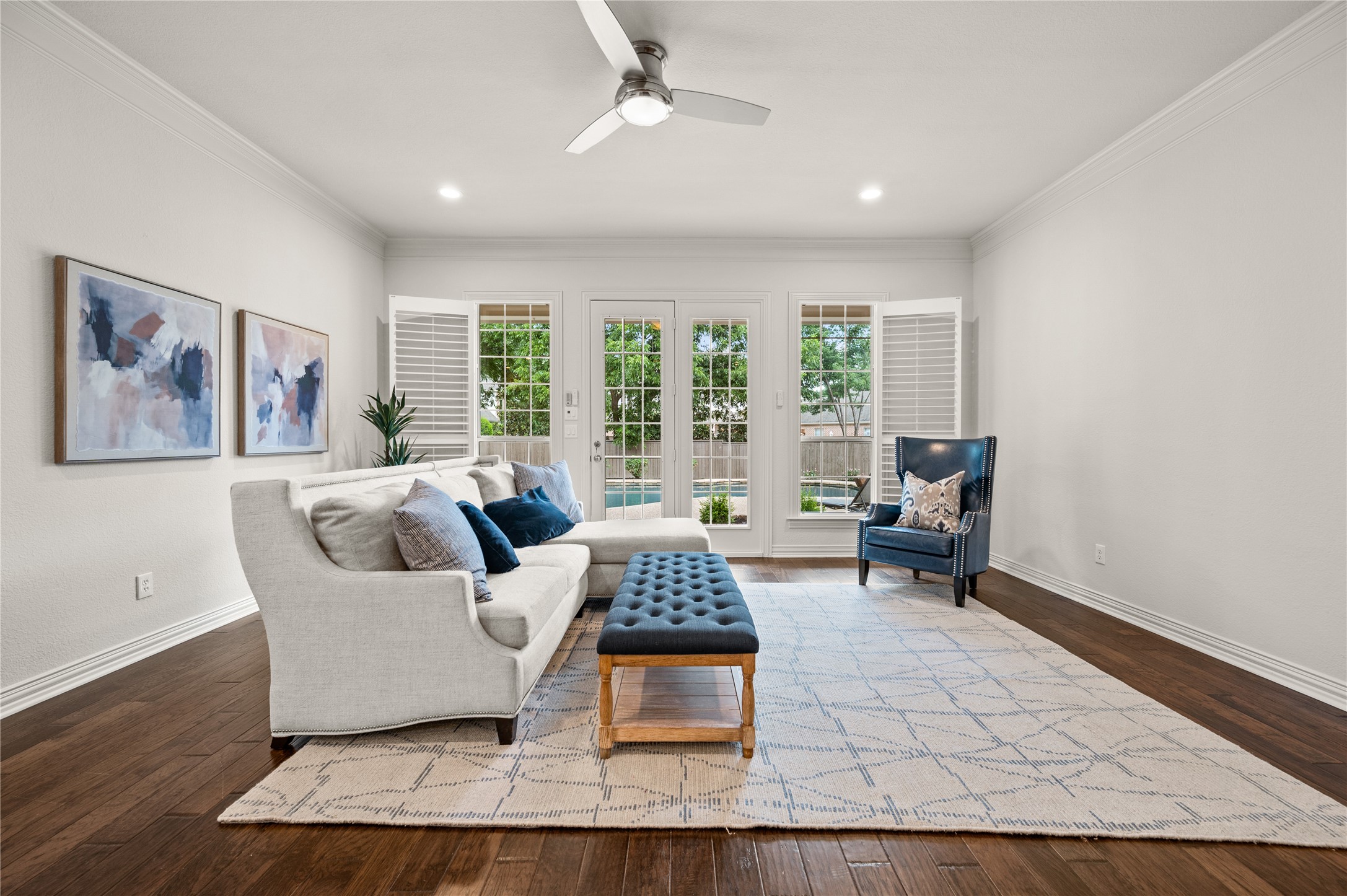 1135 Highland Oaks Drive
