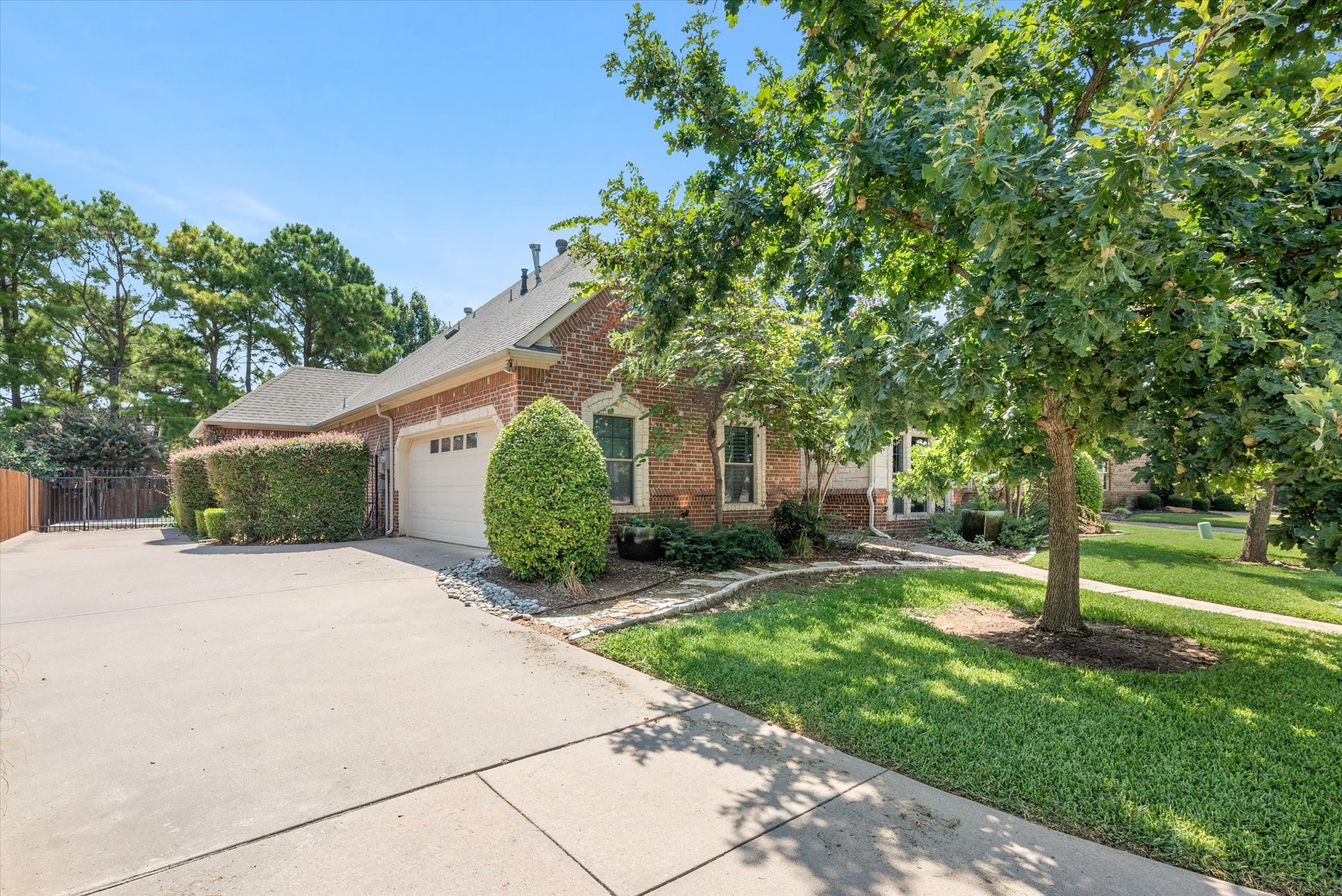 1661 Tuscan Ridge Circle