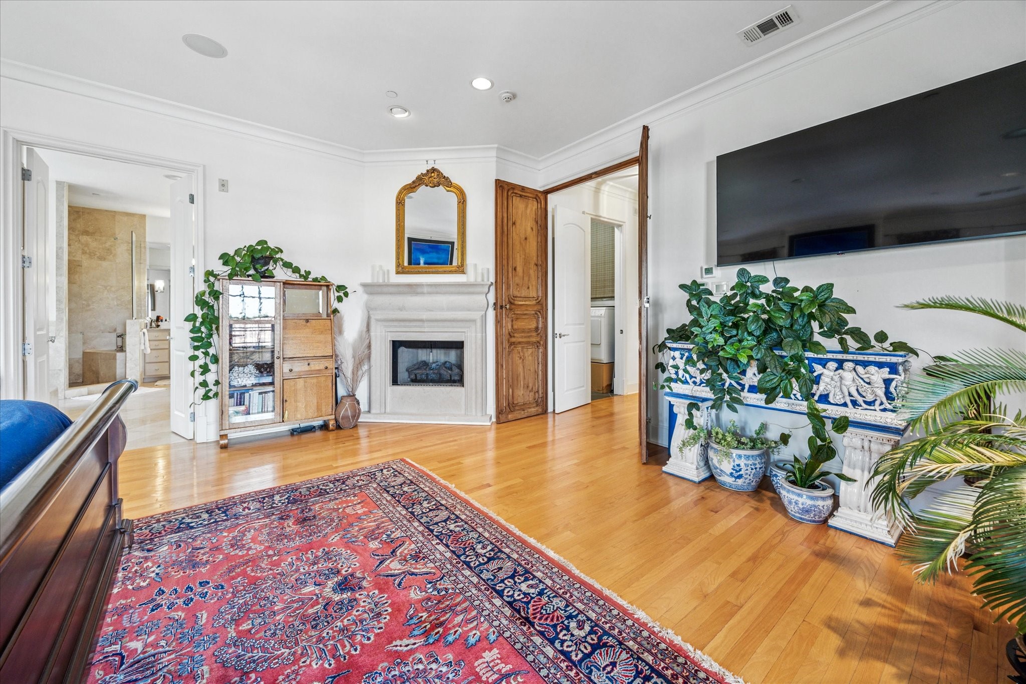 55 Main Street 300
