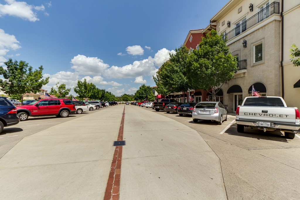 55 Main Street 300