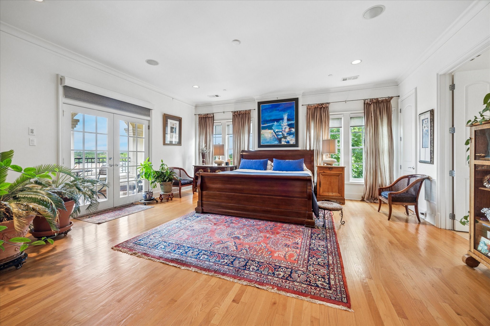 55 Main Street 300