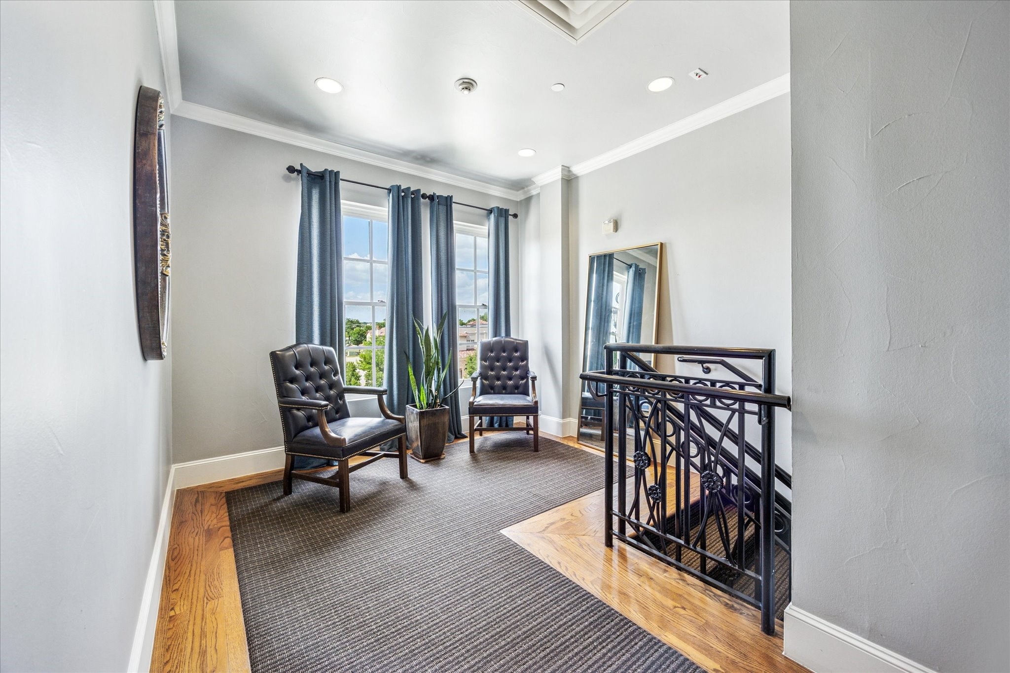 55 Main Street 300