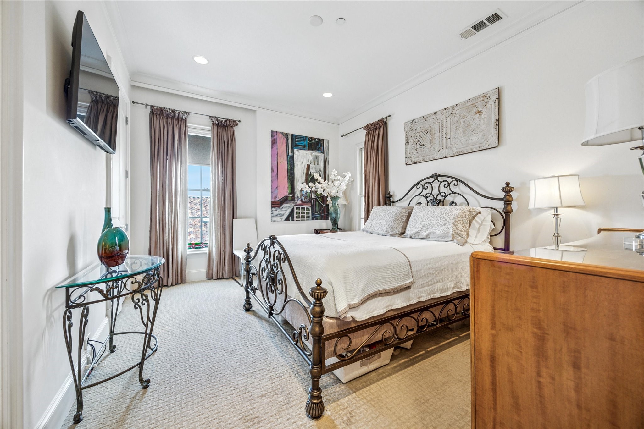 55 Main Street 300