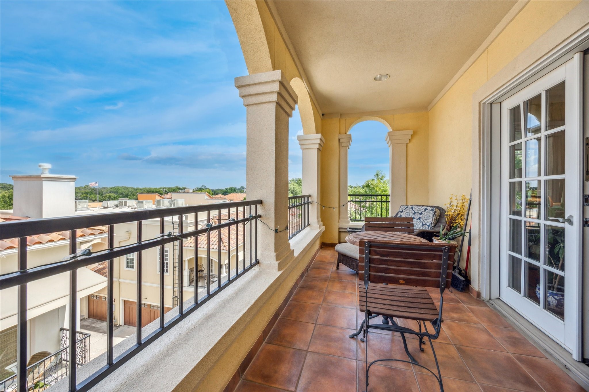 55 Main Street 300