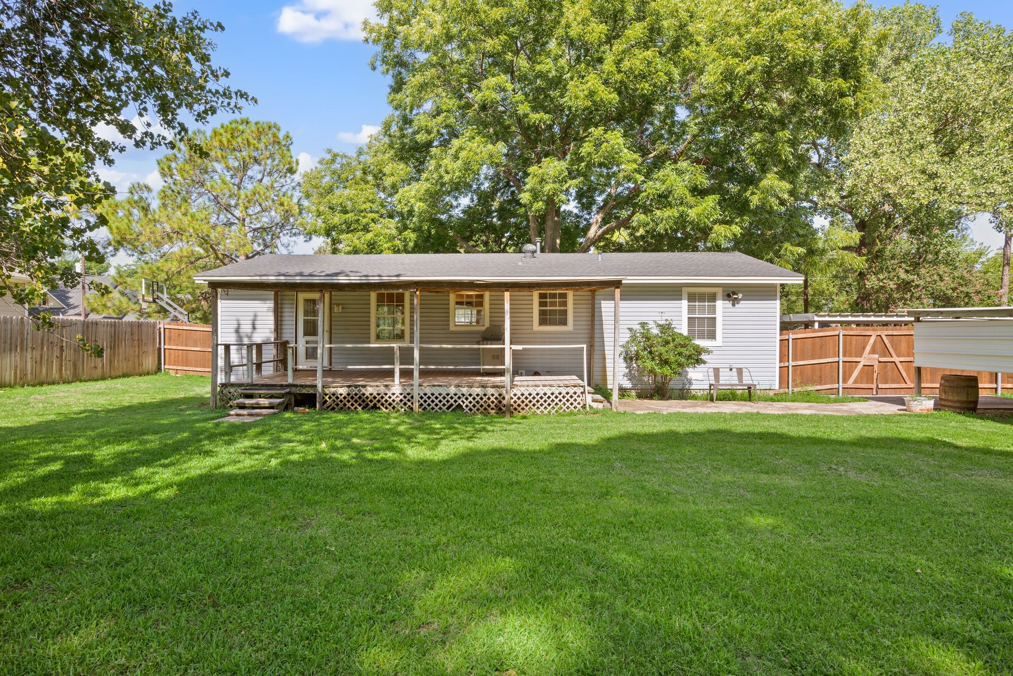 6211 Westcoat Drive