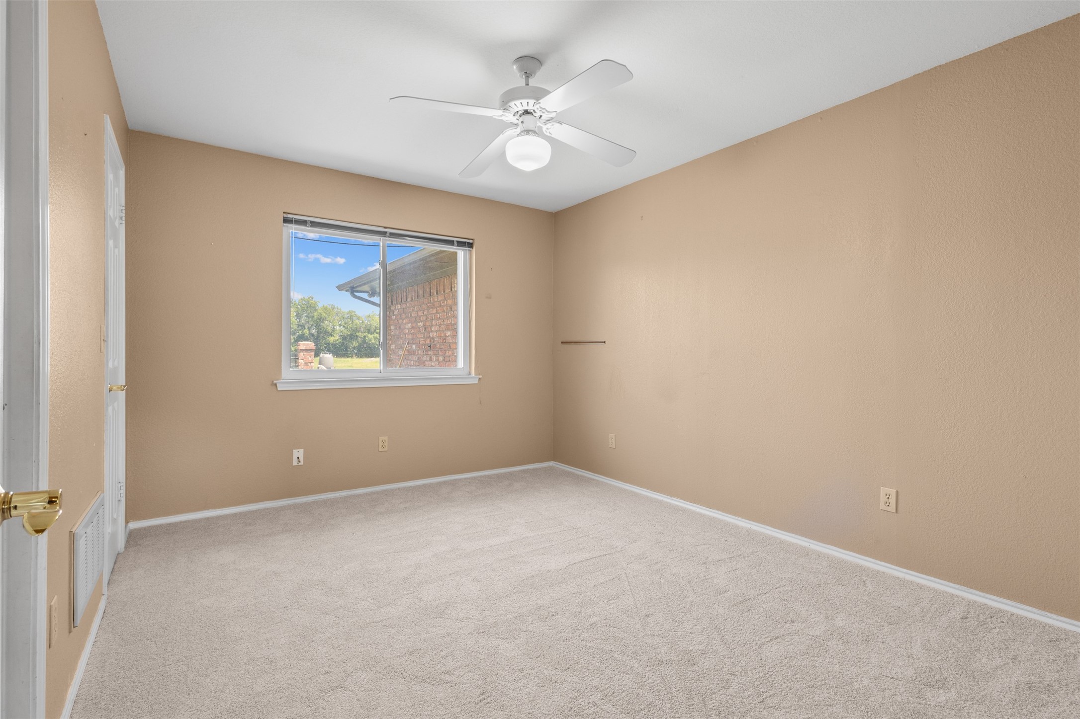 608 Fairbrook Drive