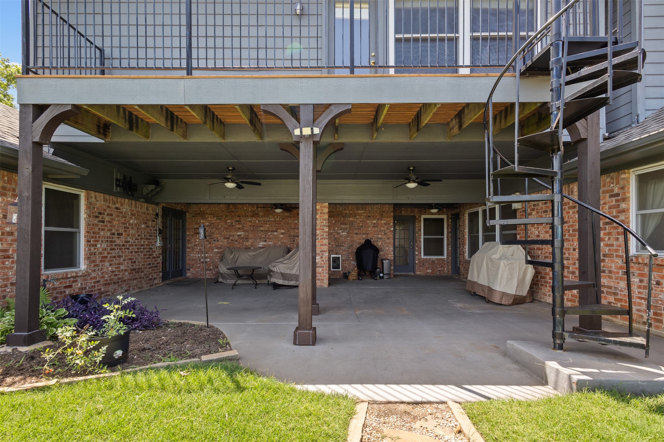 608 Fairbrook Drive