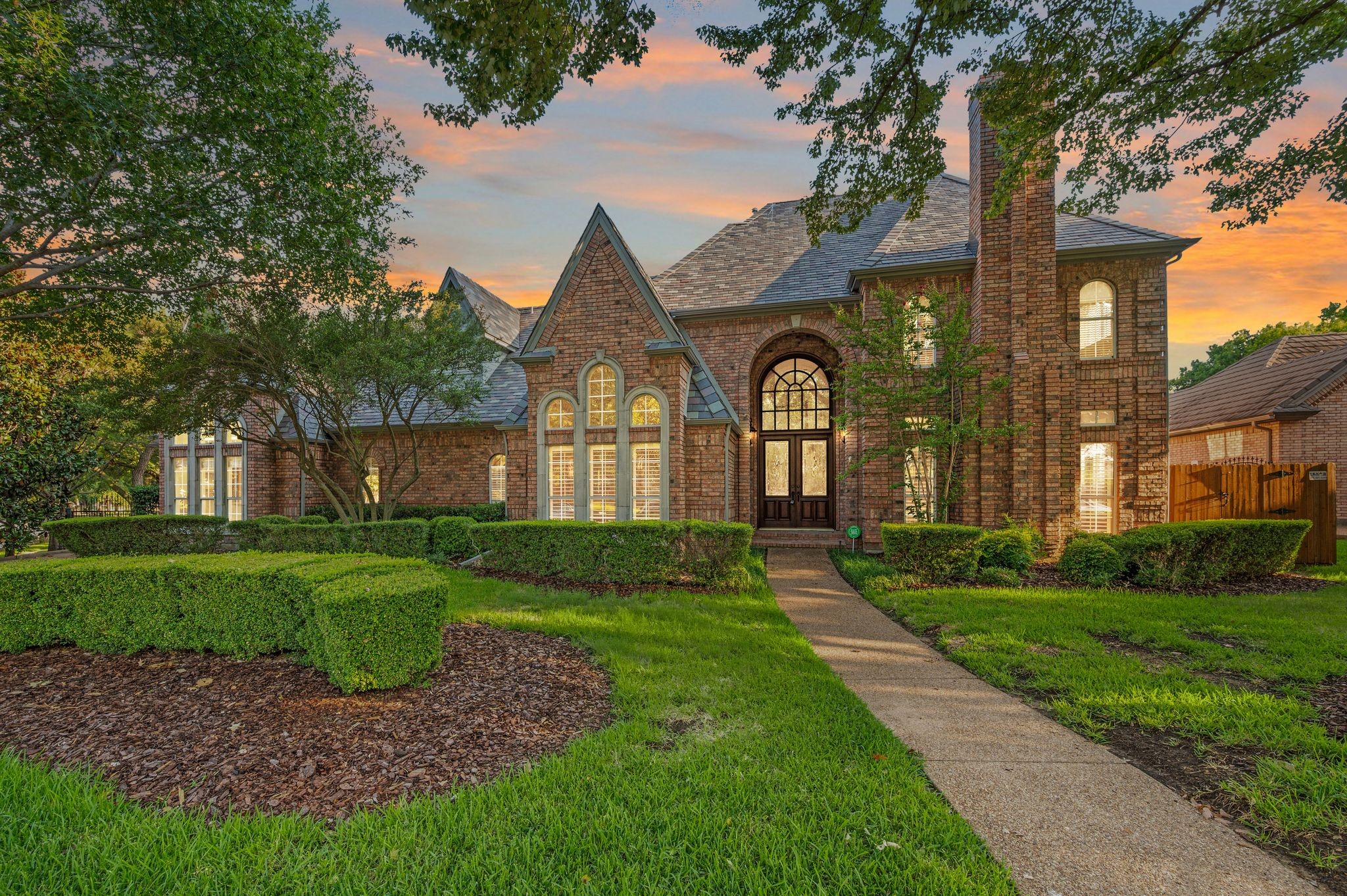 2705 Summertree Lane