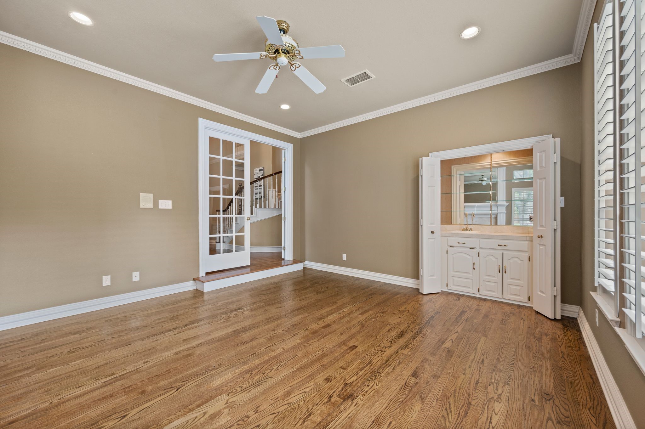 2705 Summertree Lane