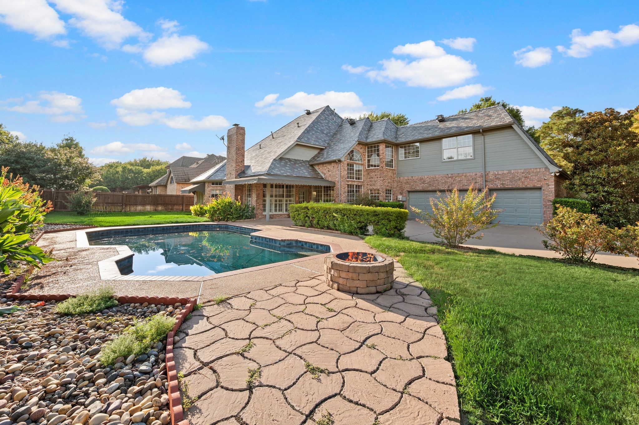 2705 Summertree Lane