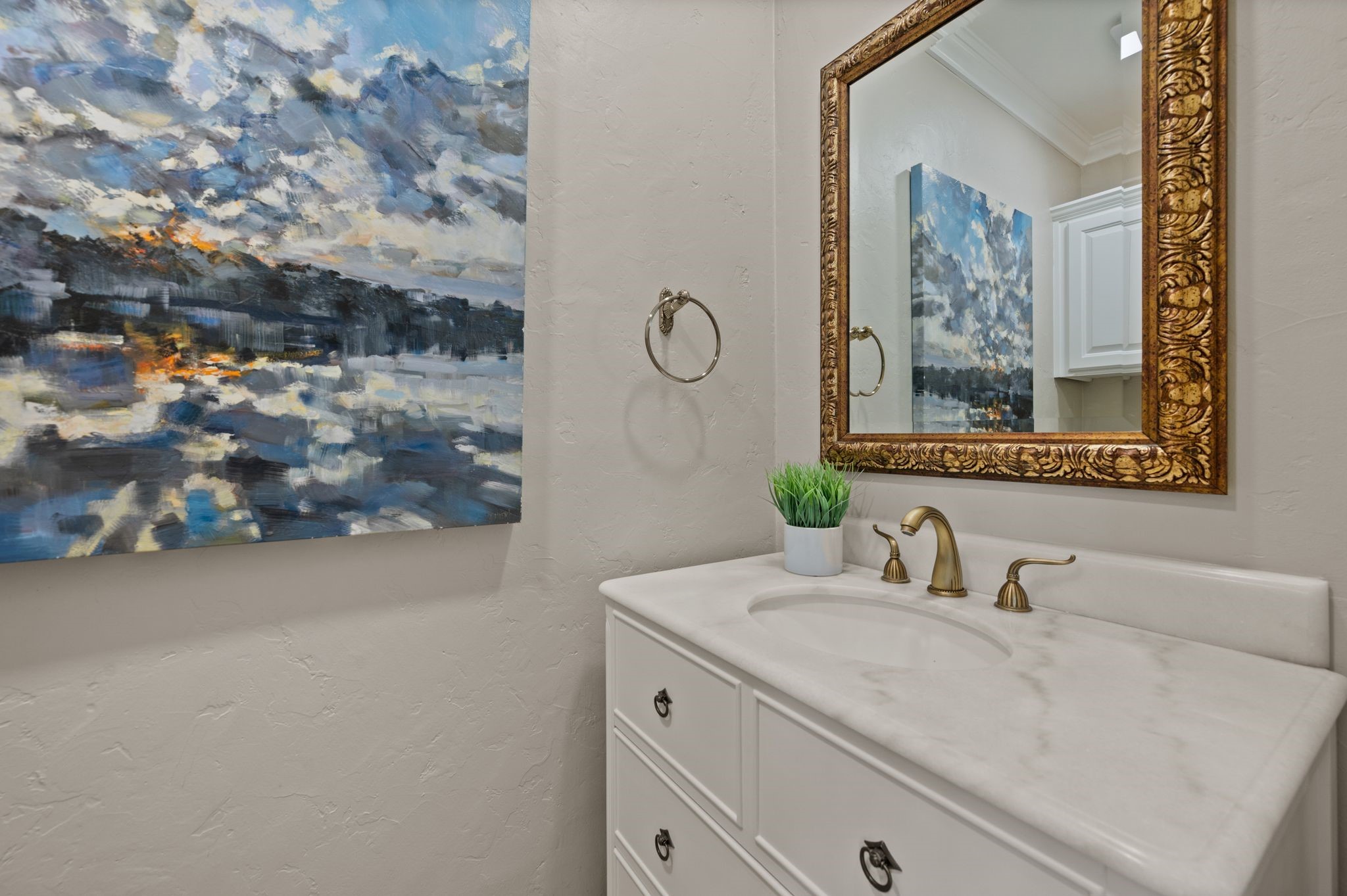 2705 Summertree Lane