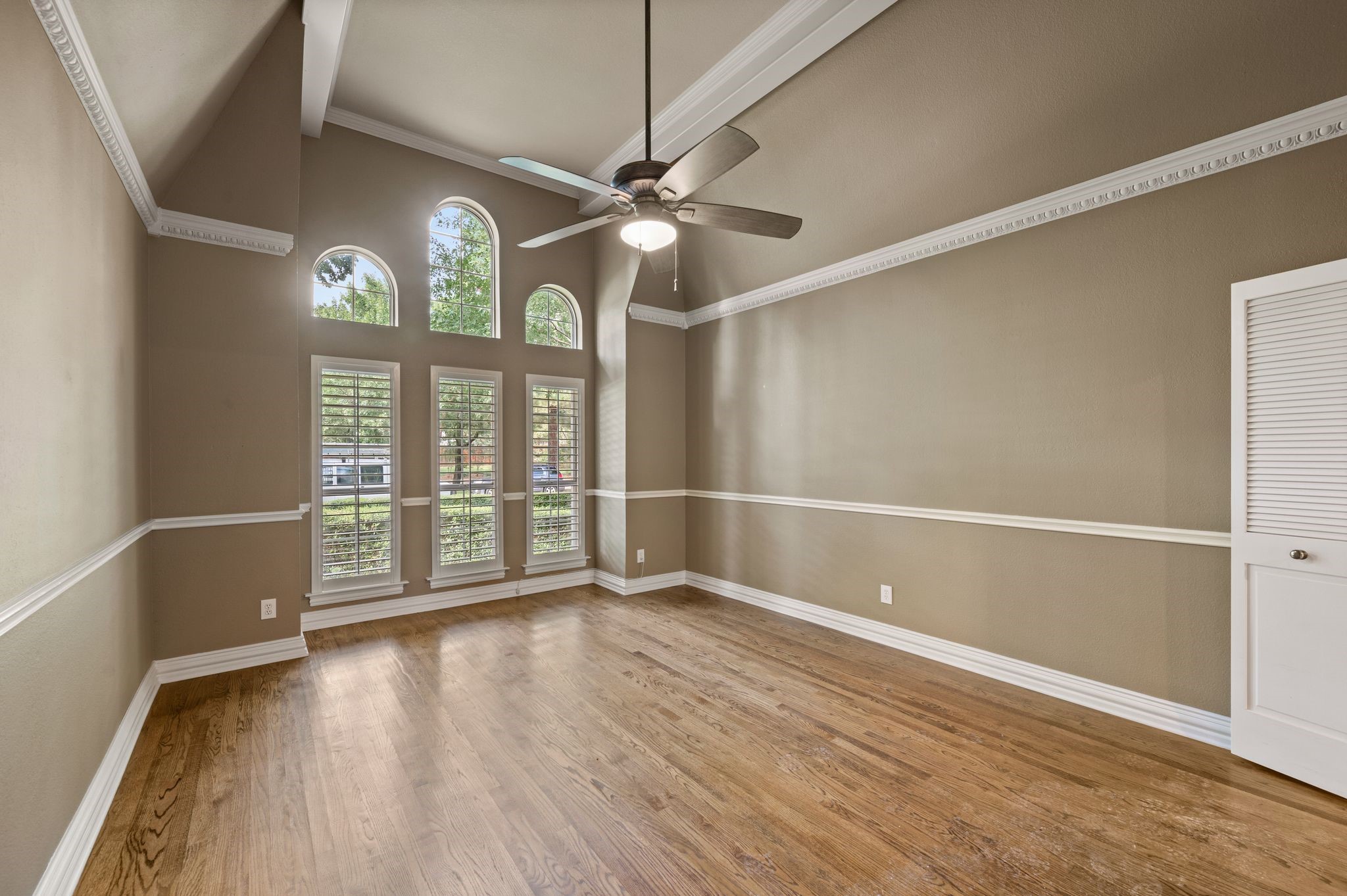 2705 Summertree Lane