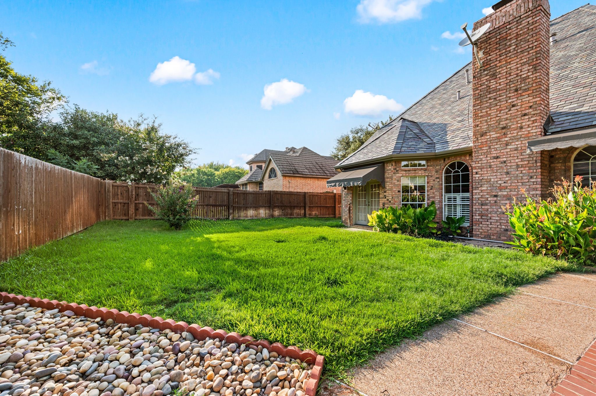 2705 Summertree Lane