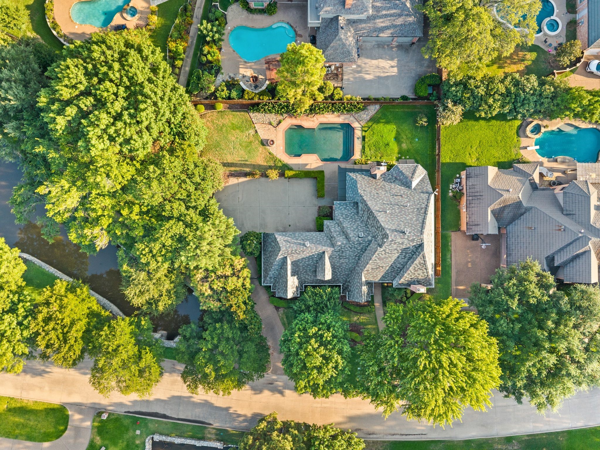 2705 Summertree Lane