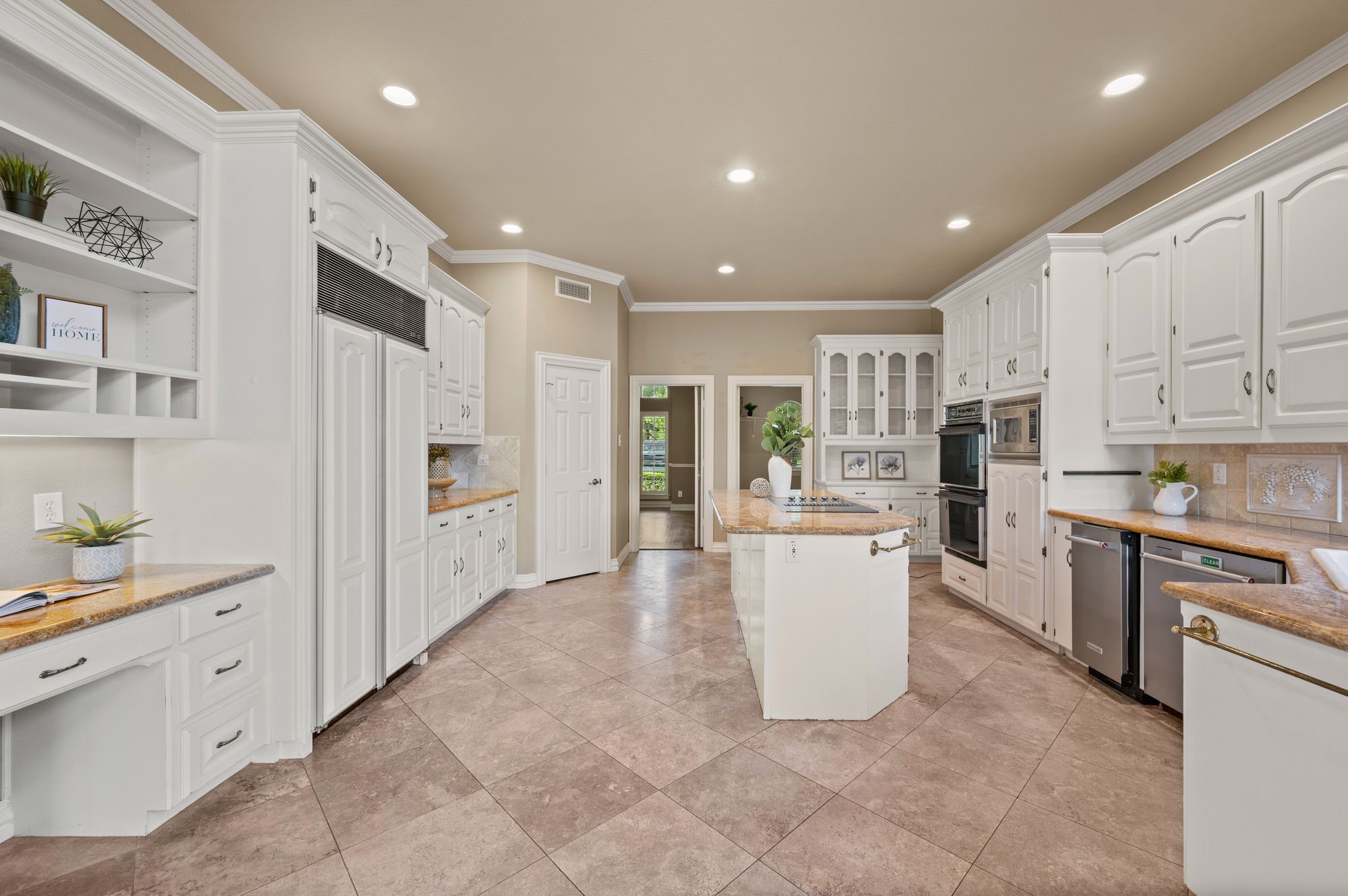 2705 Summertree Lane