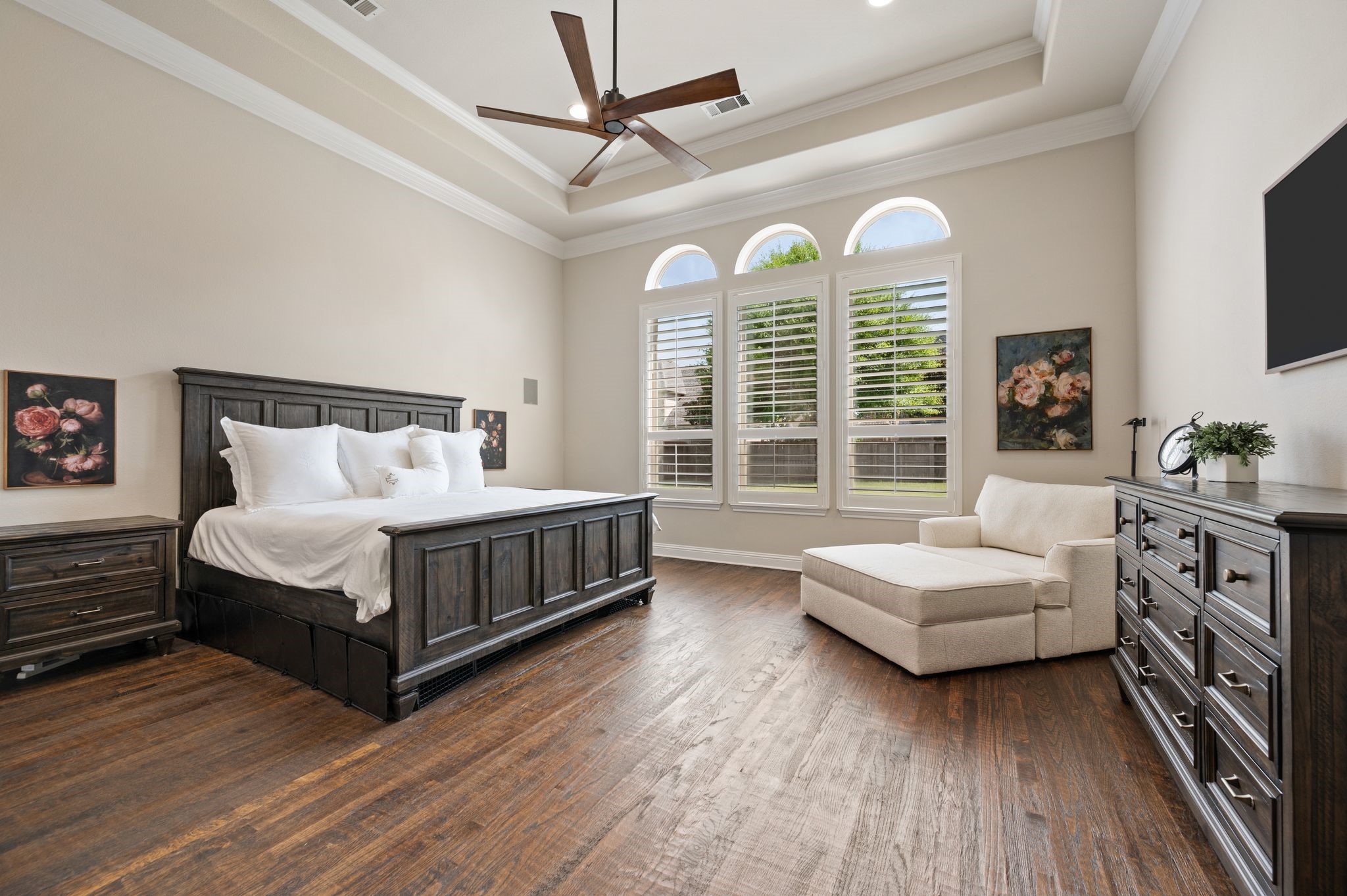 1813 Grosvenor Green