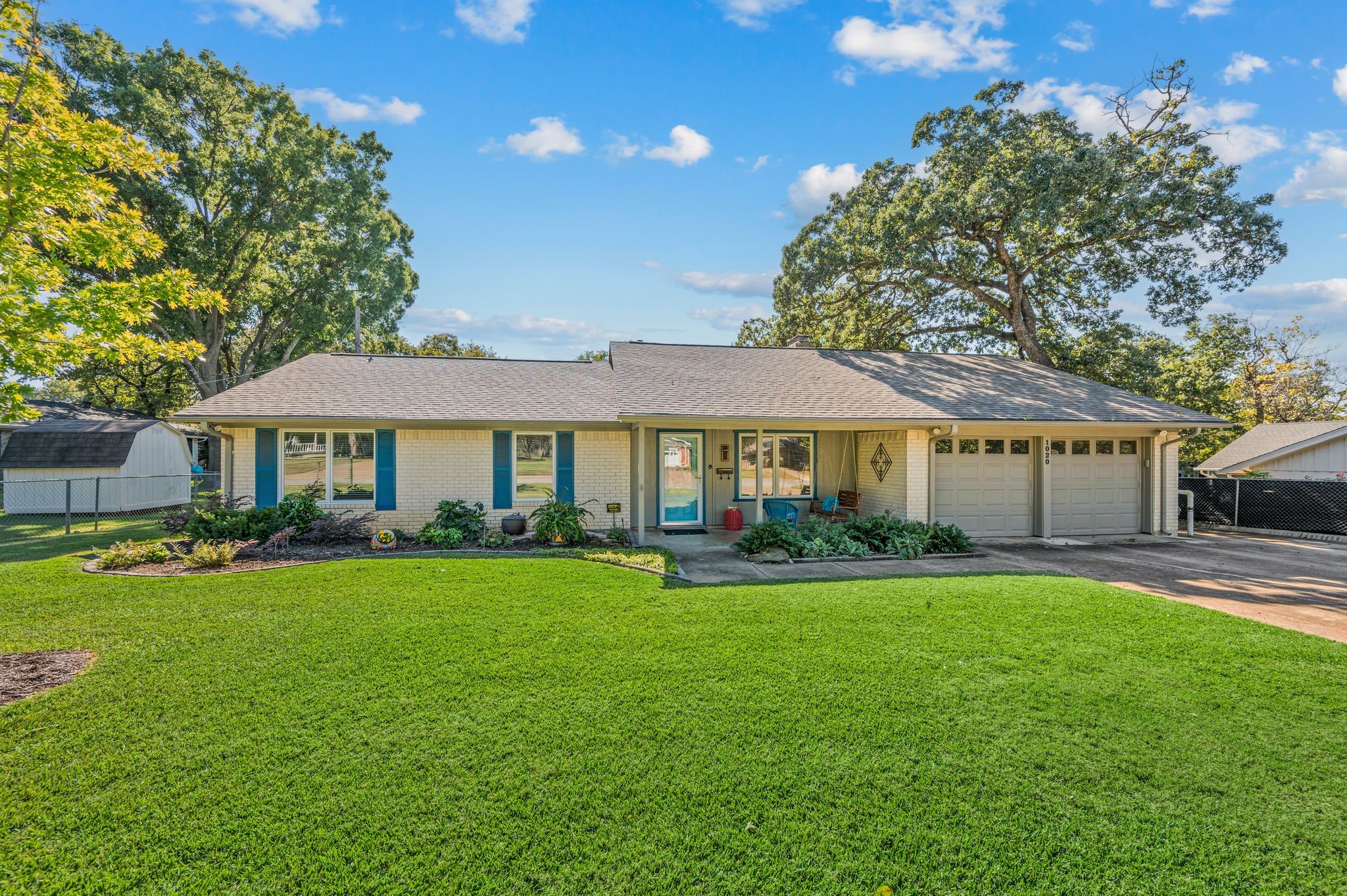 1020 Wilshire Boulevard