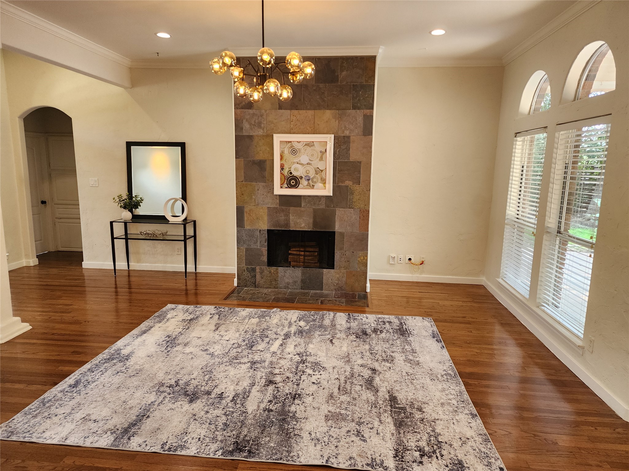 4910 Shadowood Trail
