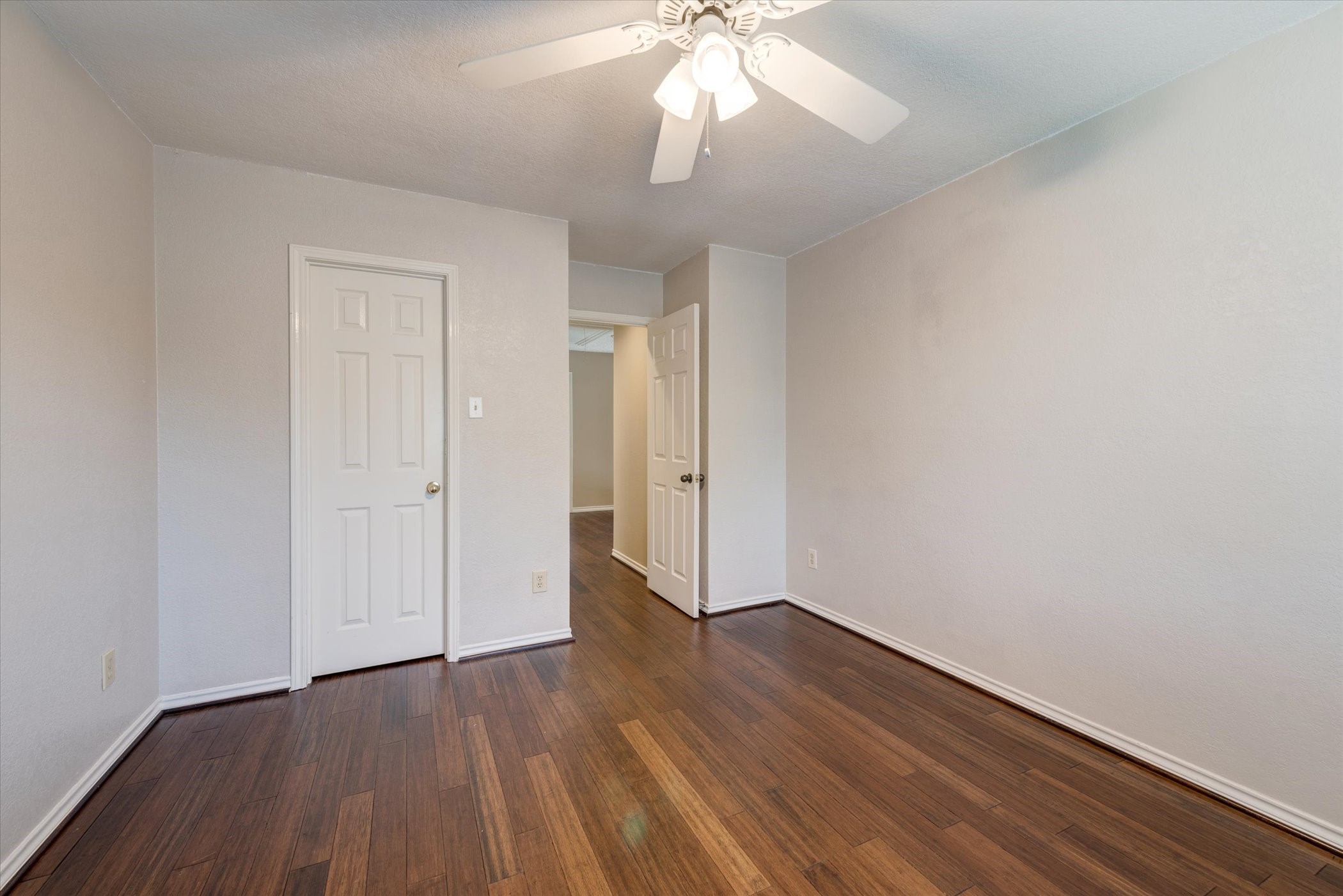 3322 Bridlewood Drive