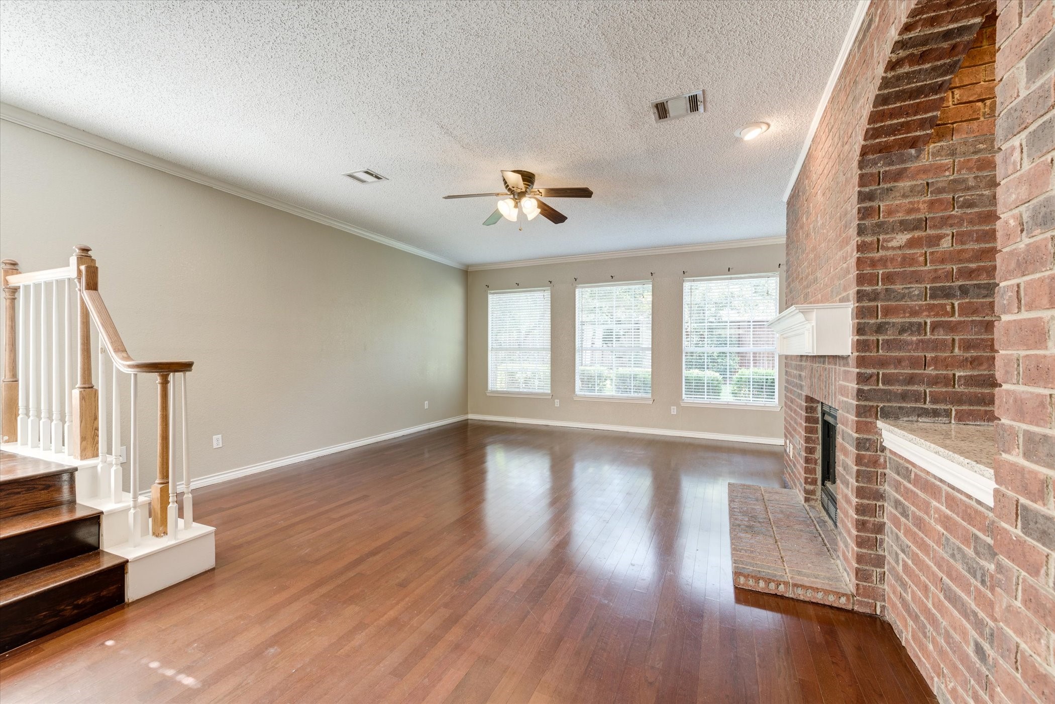 3322 Bridlewood Drive