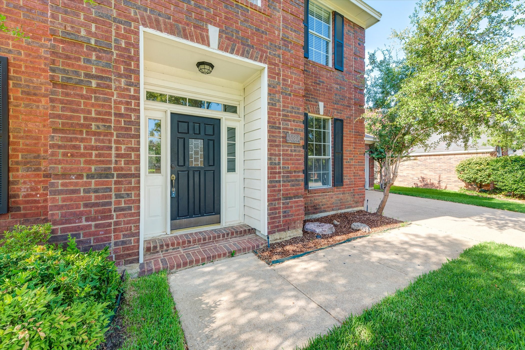 3322 Bridlewood Drive