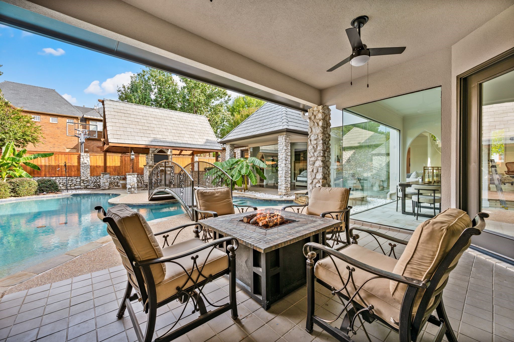 5613 Versailles Court