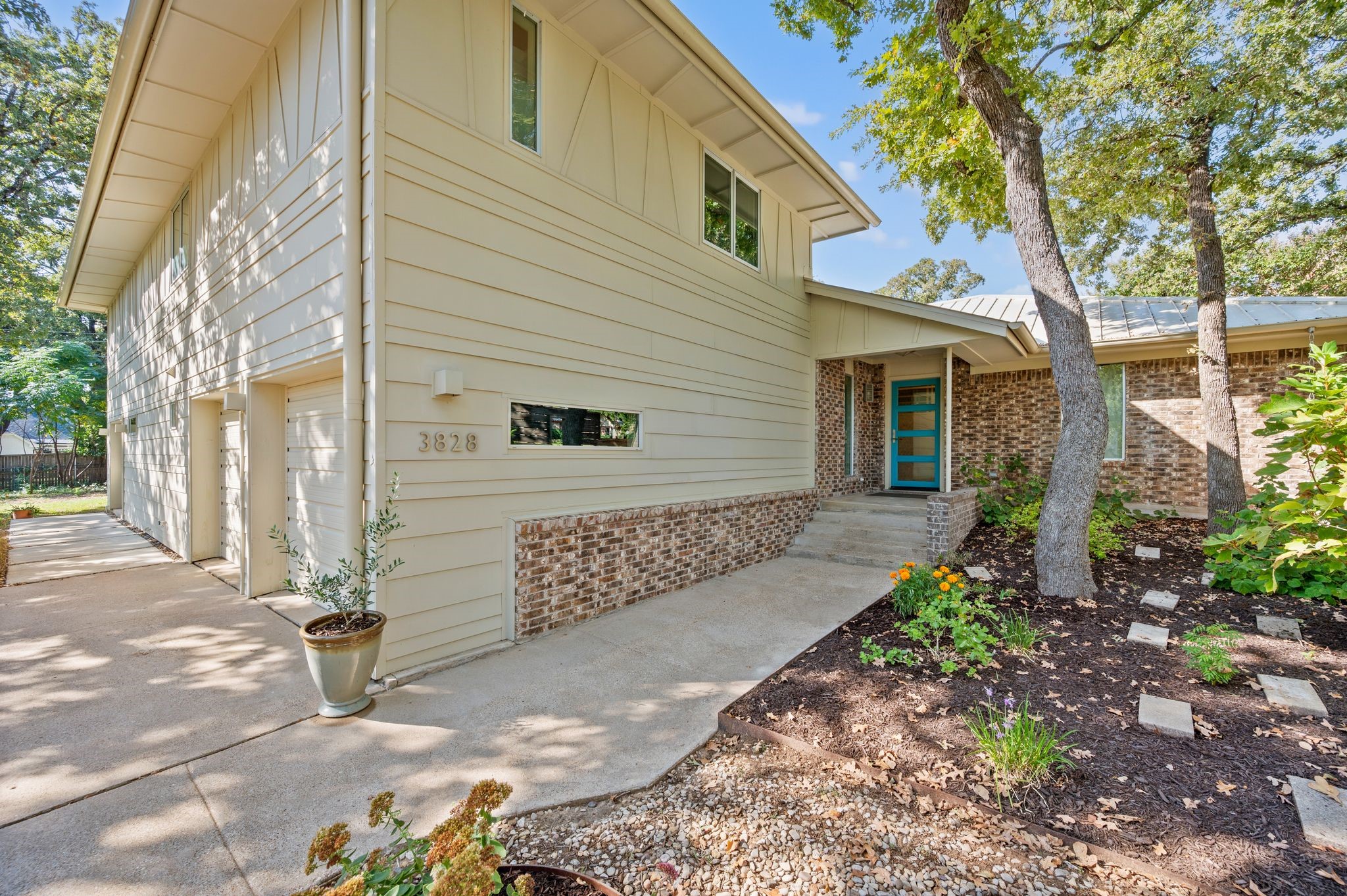 3828 Kelsey Court