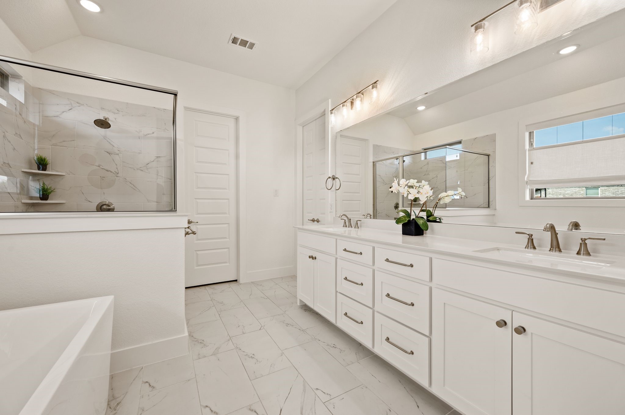 12721 Frio Springs Drive