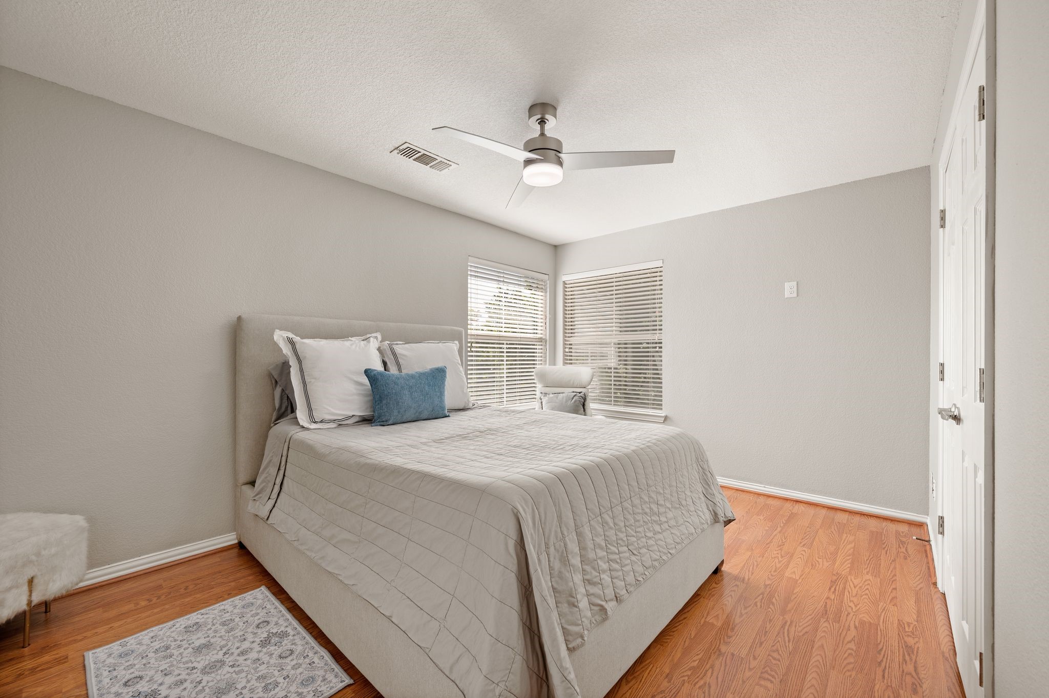 2811 Northwood Street