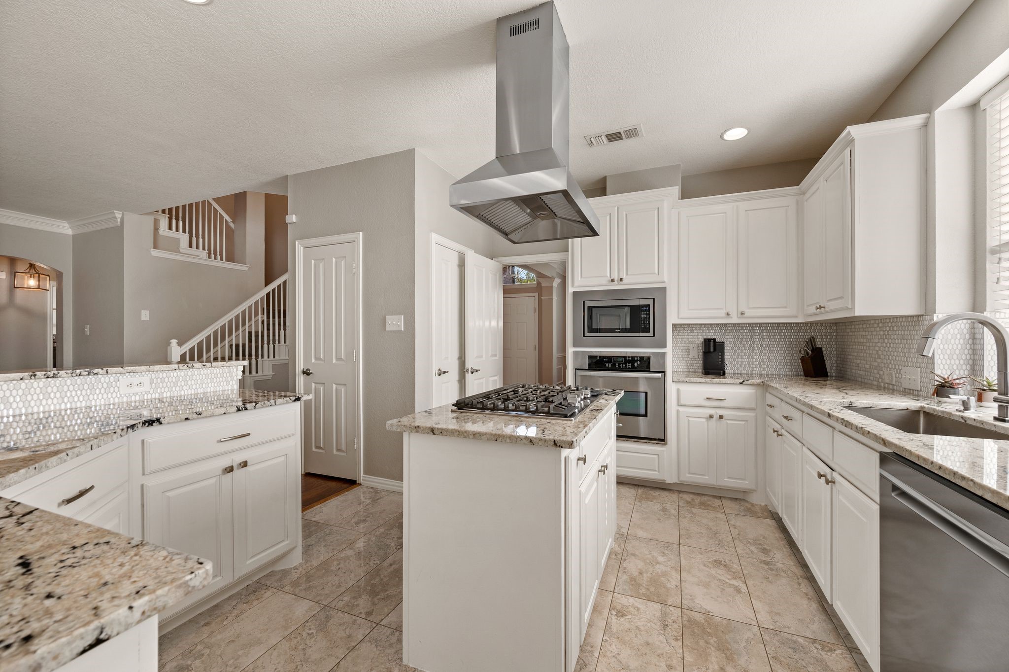 2811 Northwood Street