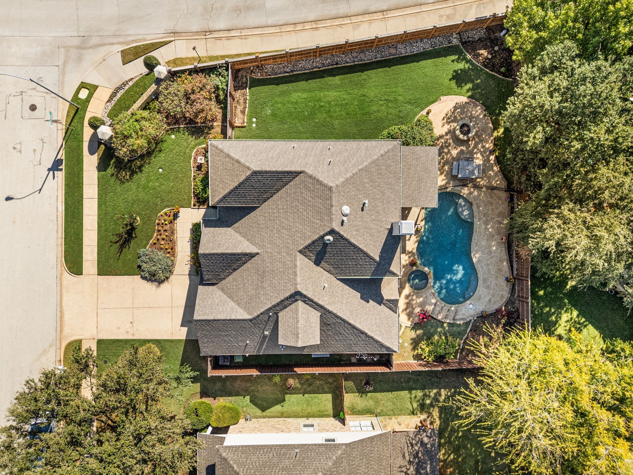 2811 Northwood Street