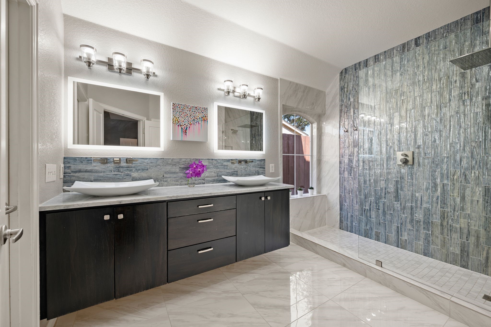 2811 Northwood Street