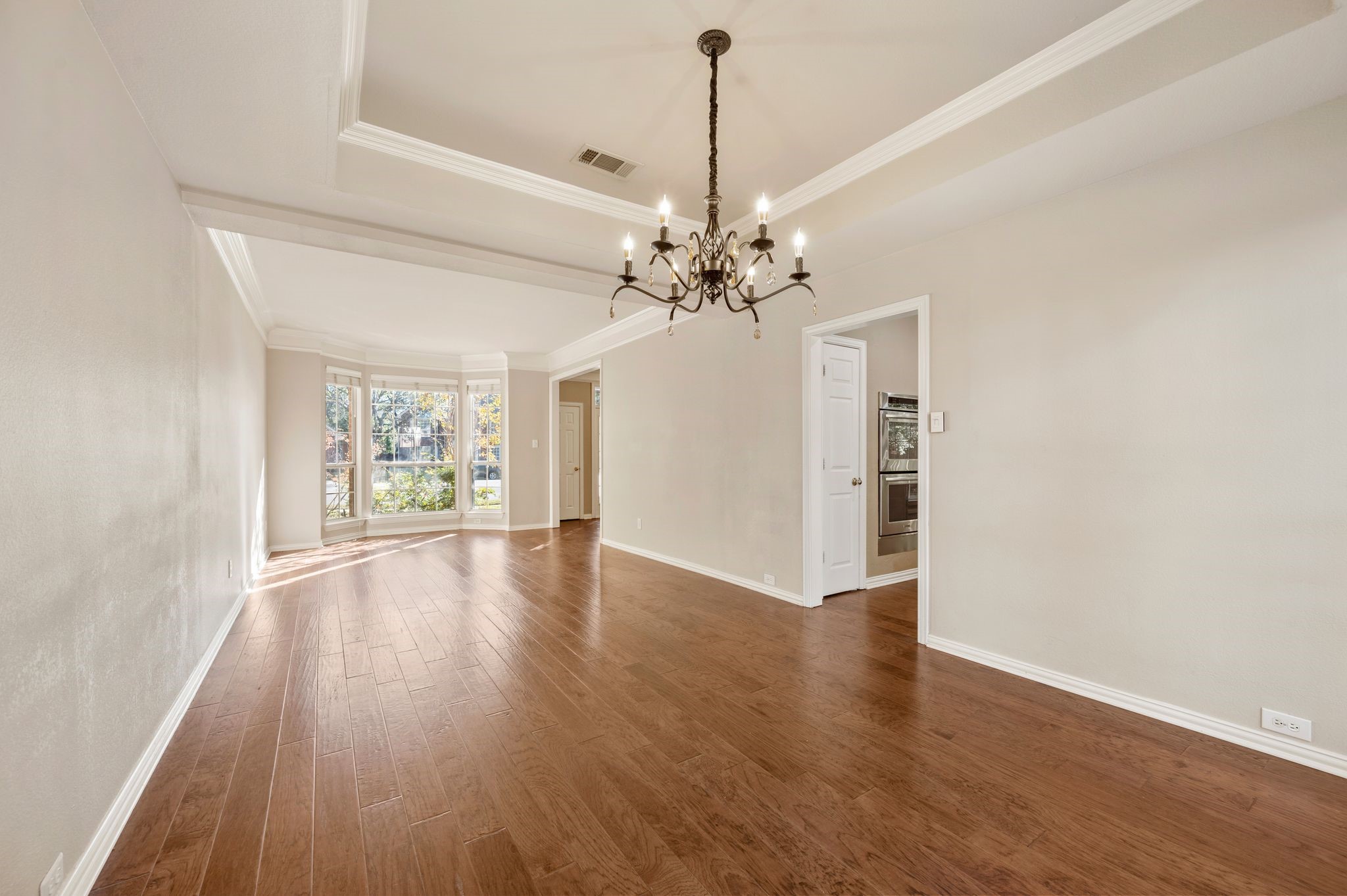 2504 Springhill Drive