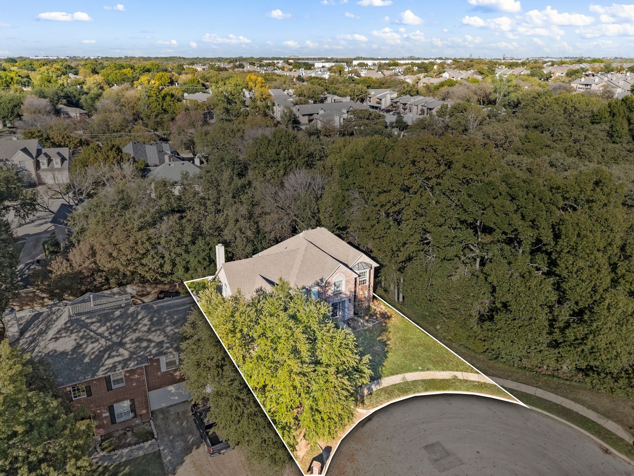 2504 Springhill Drive