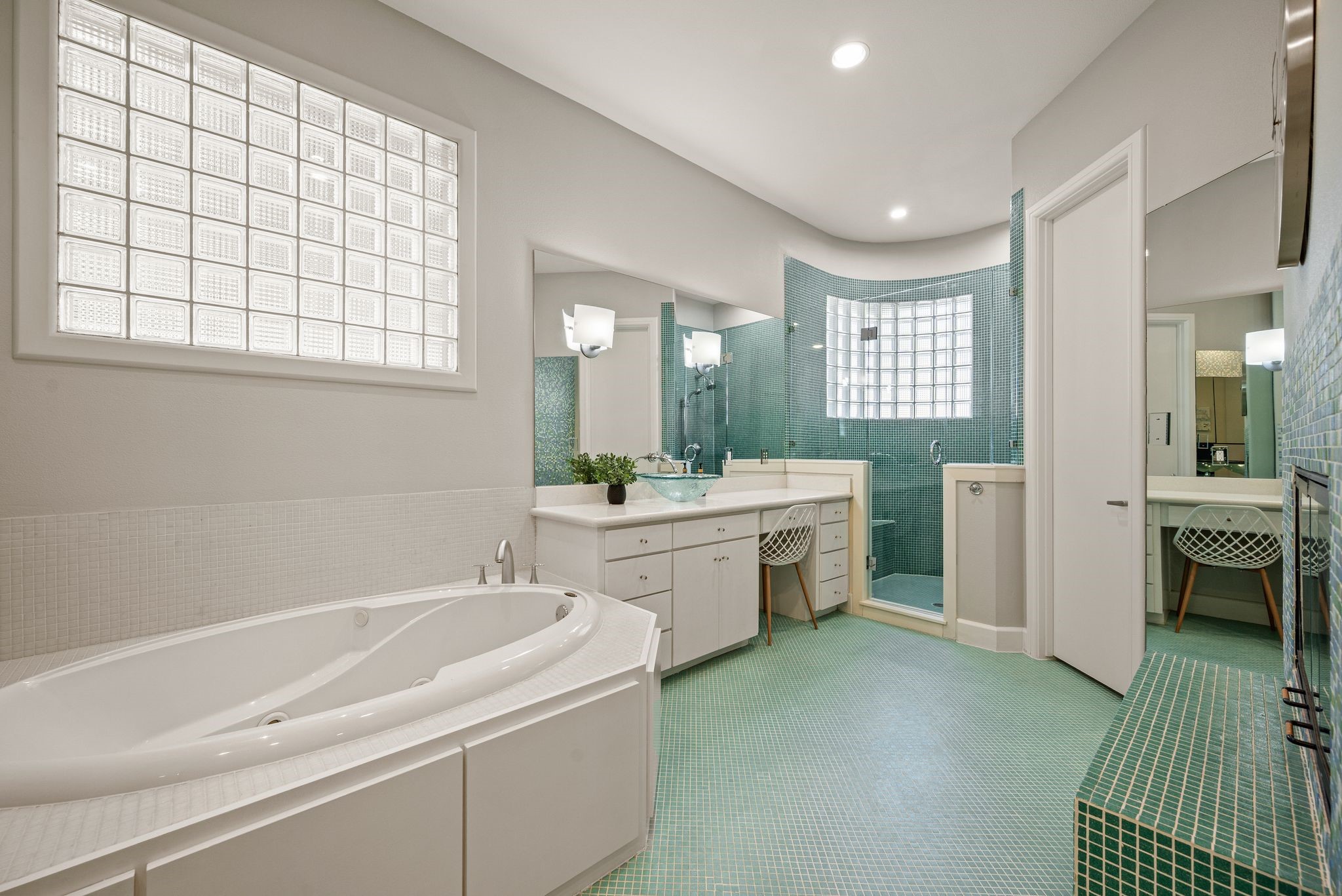 3028 Mountainview Court