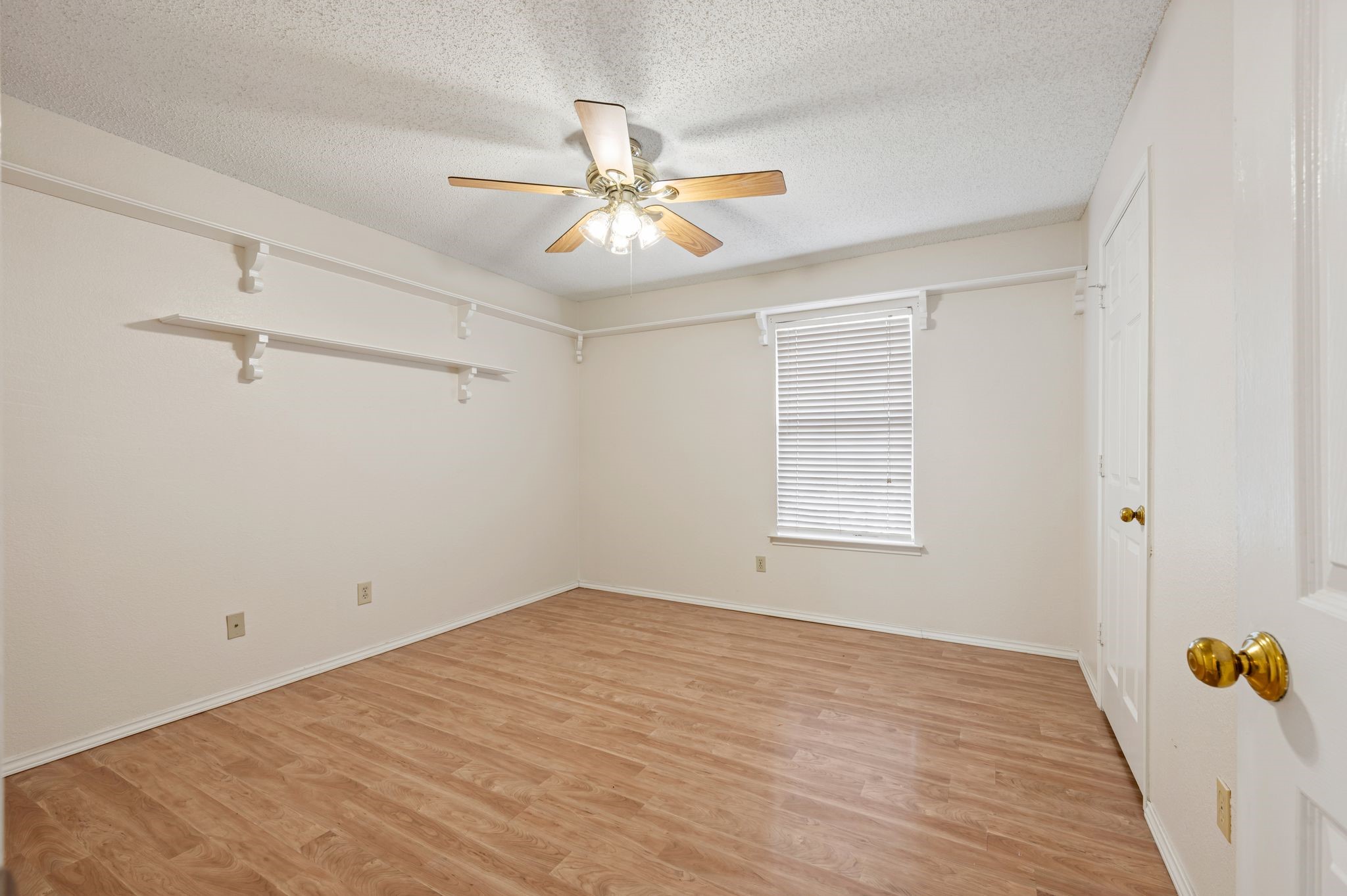 4348 Kenwood Drive