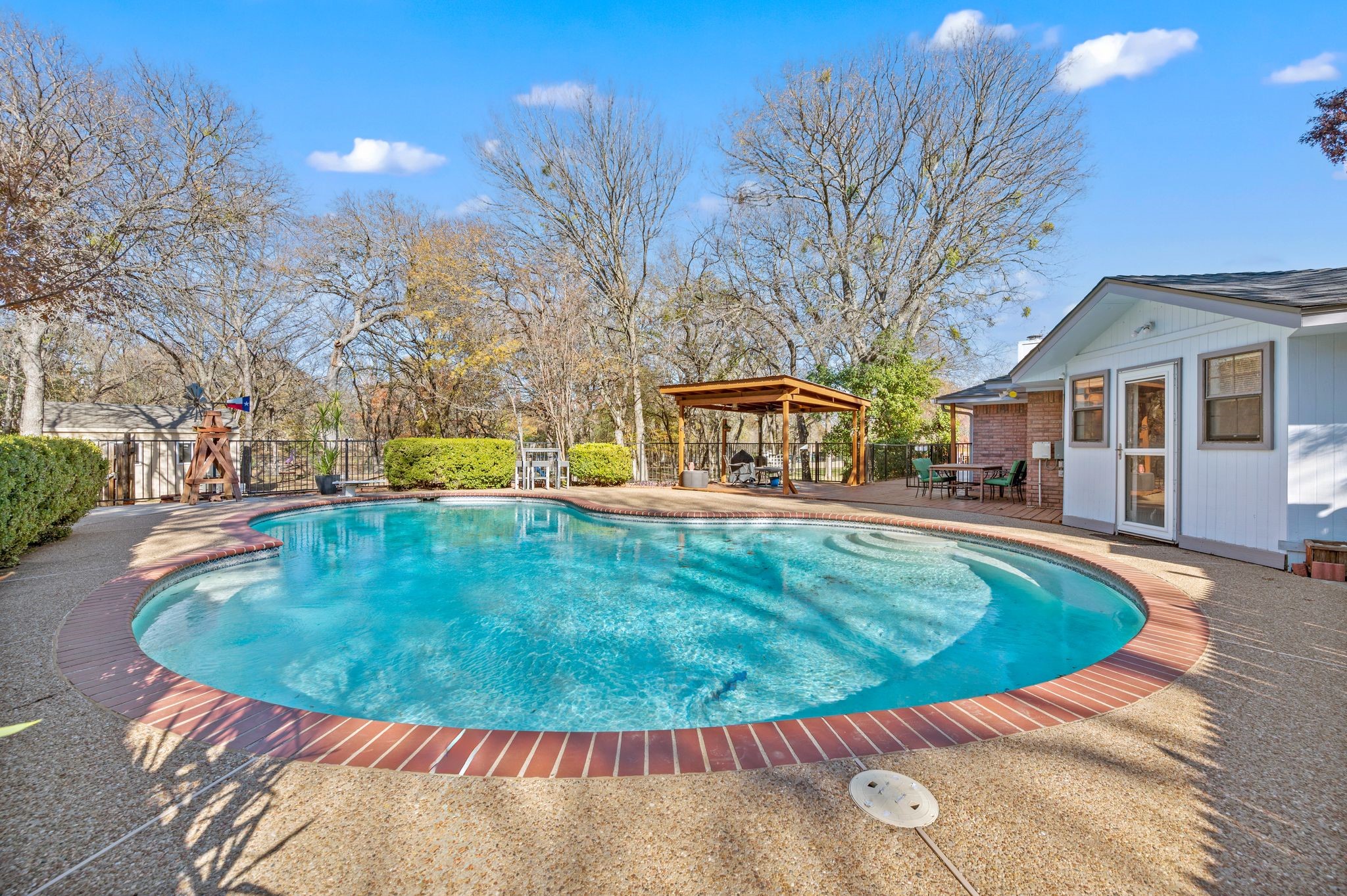 523 Canyon Trail Road