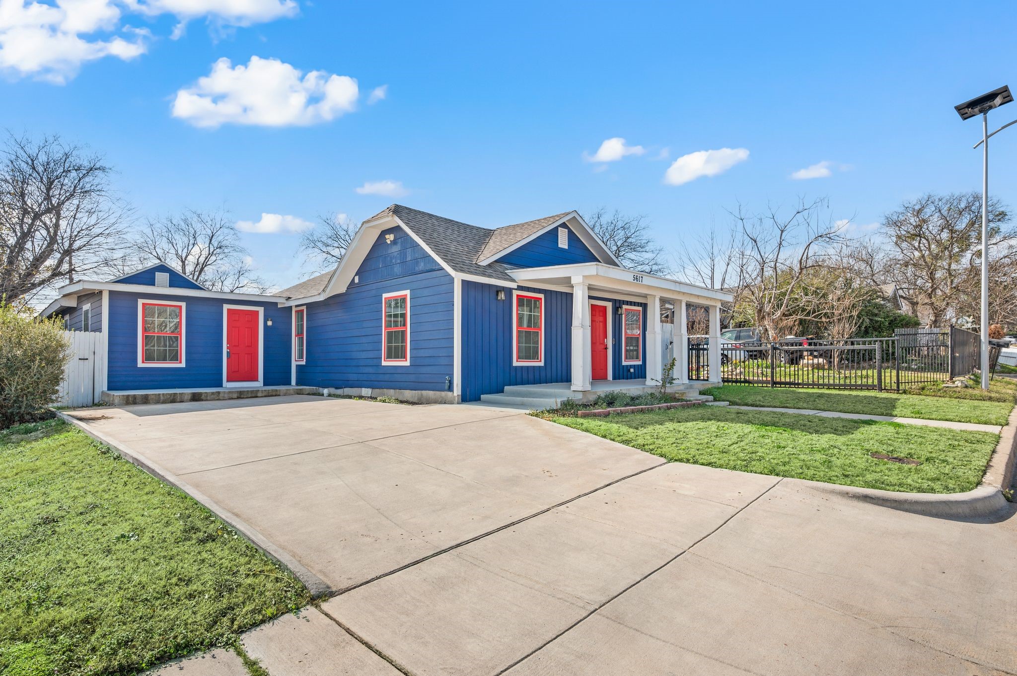 5617 Blackmore Avenue