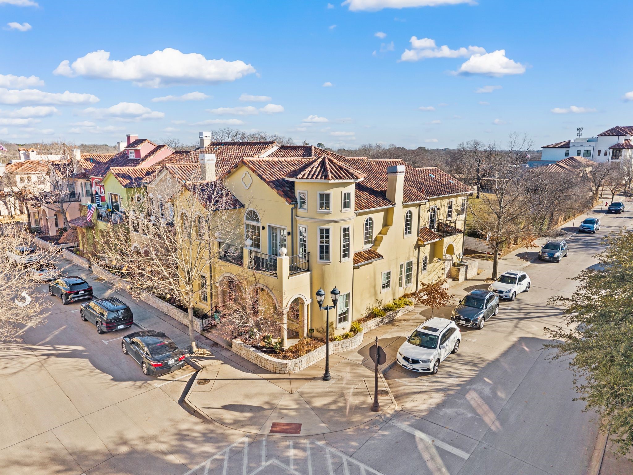61 Piazza Lane