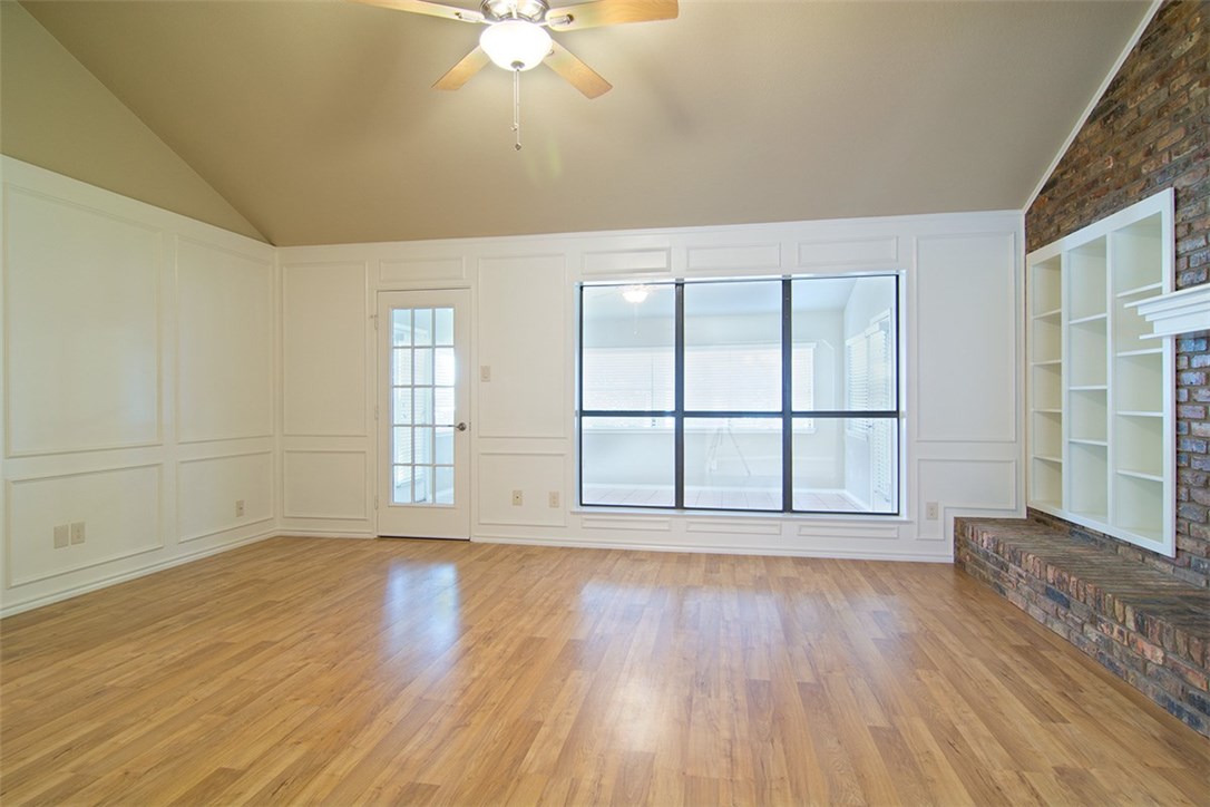 120 Marseille Drive