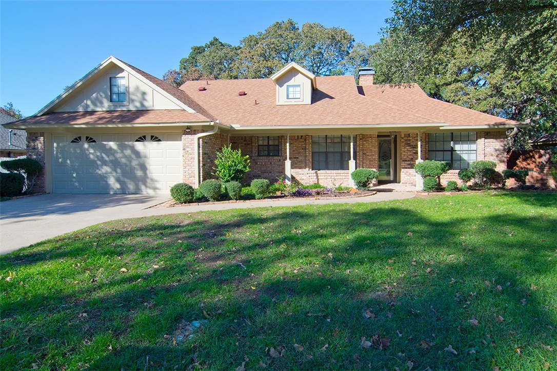 120 Marseille Drive