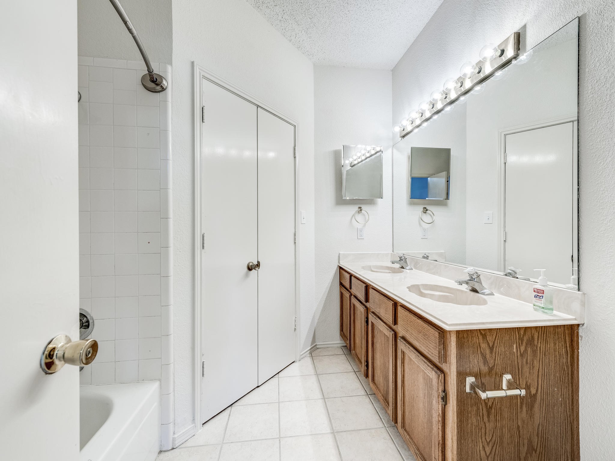 715 Normandy Drive