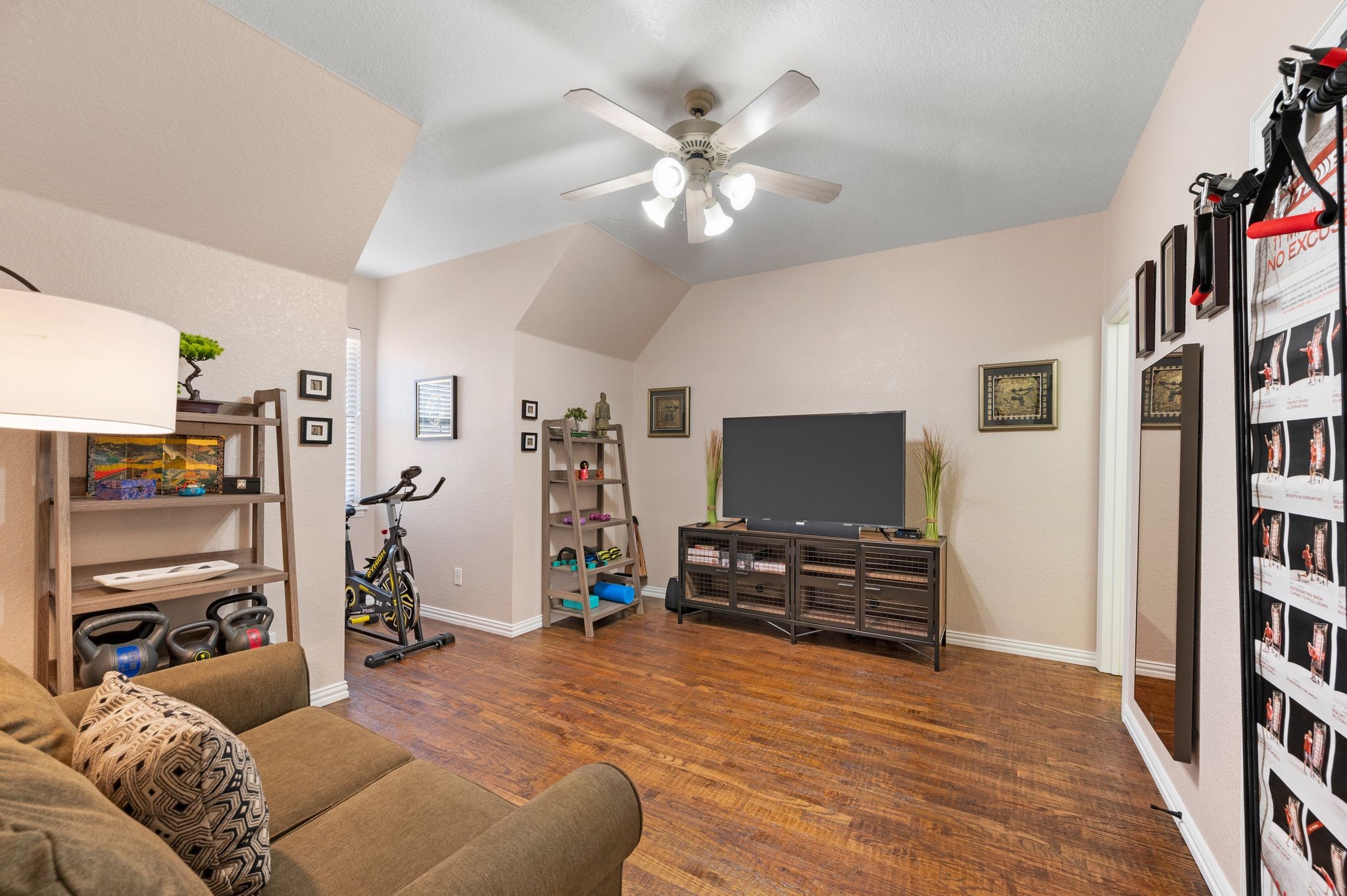 1305 Bellefonte Lane