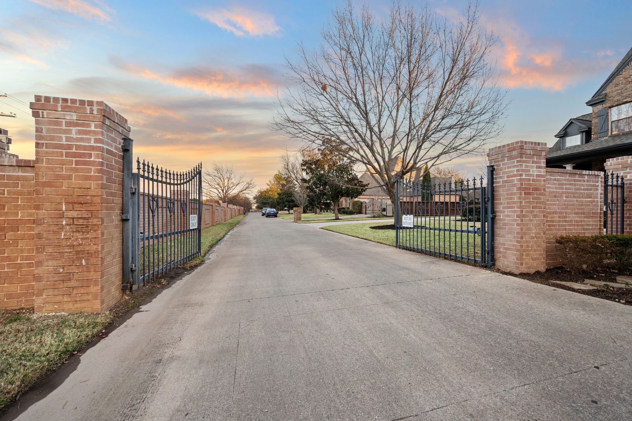 1305 Bellefonte Lane