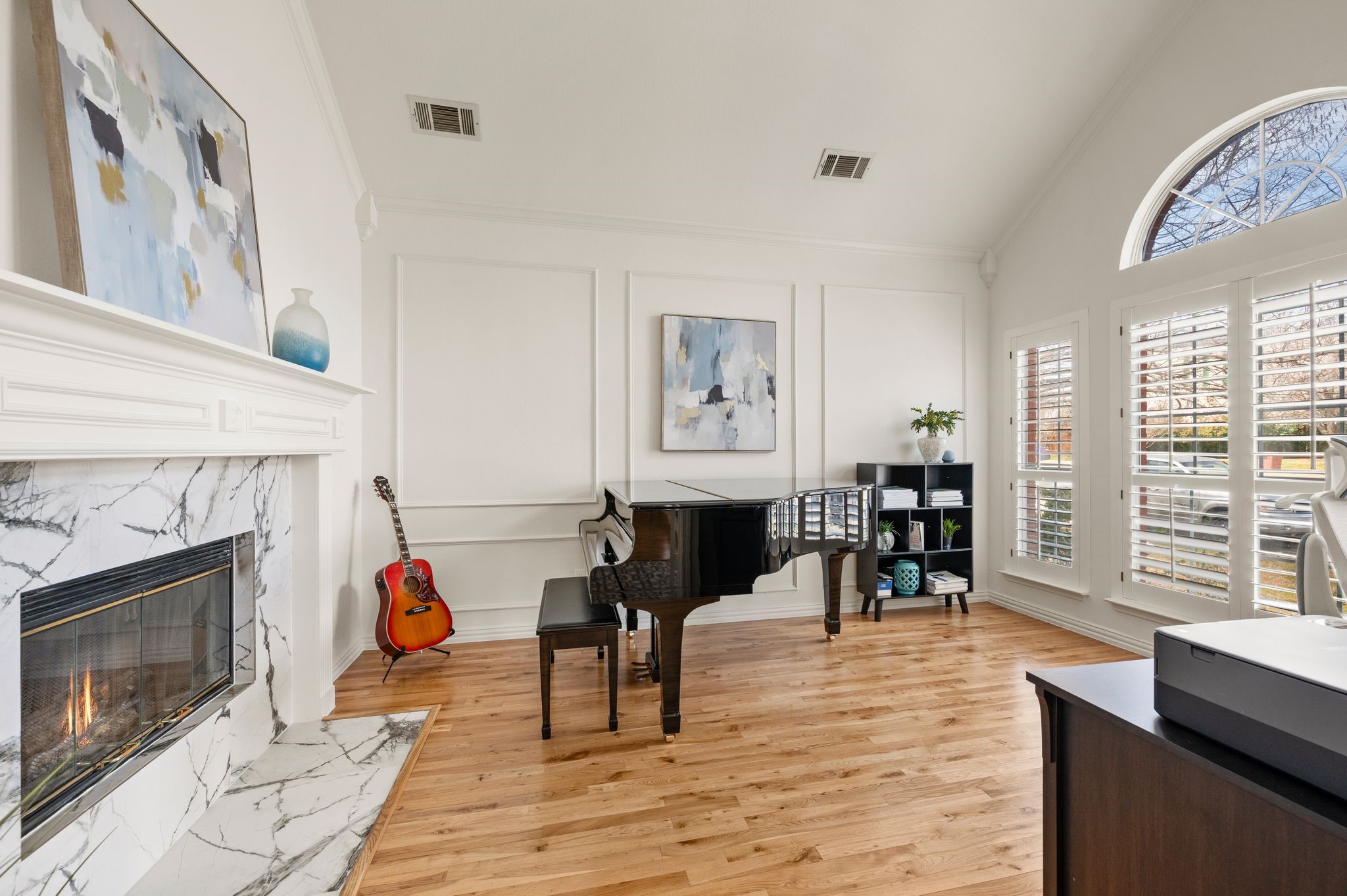 1604 Los Altos Court